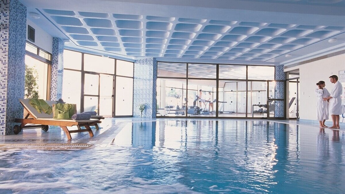 Constantinou Bros Athena Royal Beach Hotel